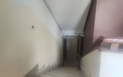 Via Di Palma ad.Arsenale locale cantina