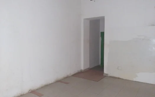 Locale Commerciale Via Duca Degli Abruzzi