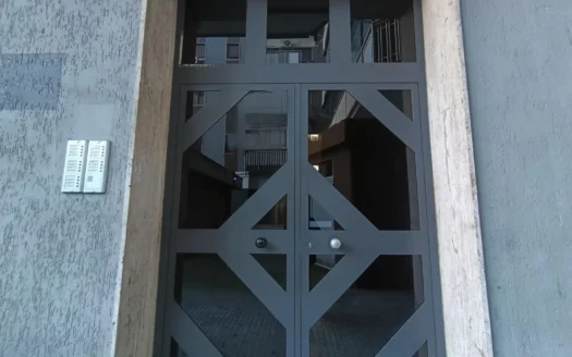 Via Ugo Foscolo bilocale ristrutturato