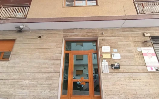 Via Dario Lupo ad.V.le Virgilio quadrilocale